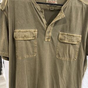 Lucky Brand Men's Short Sleeve Khaki Henley